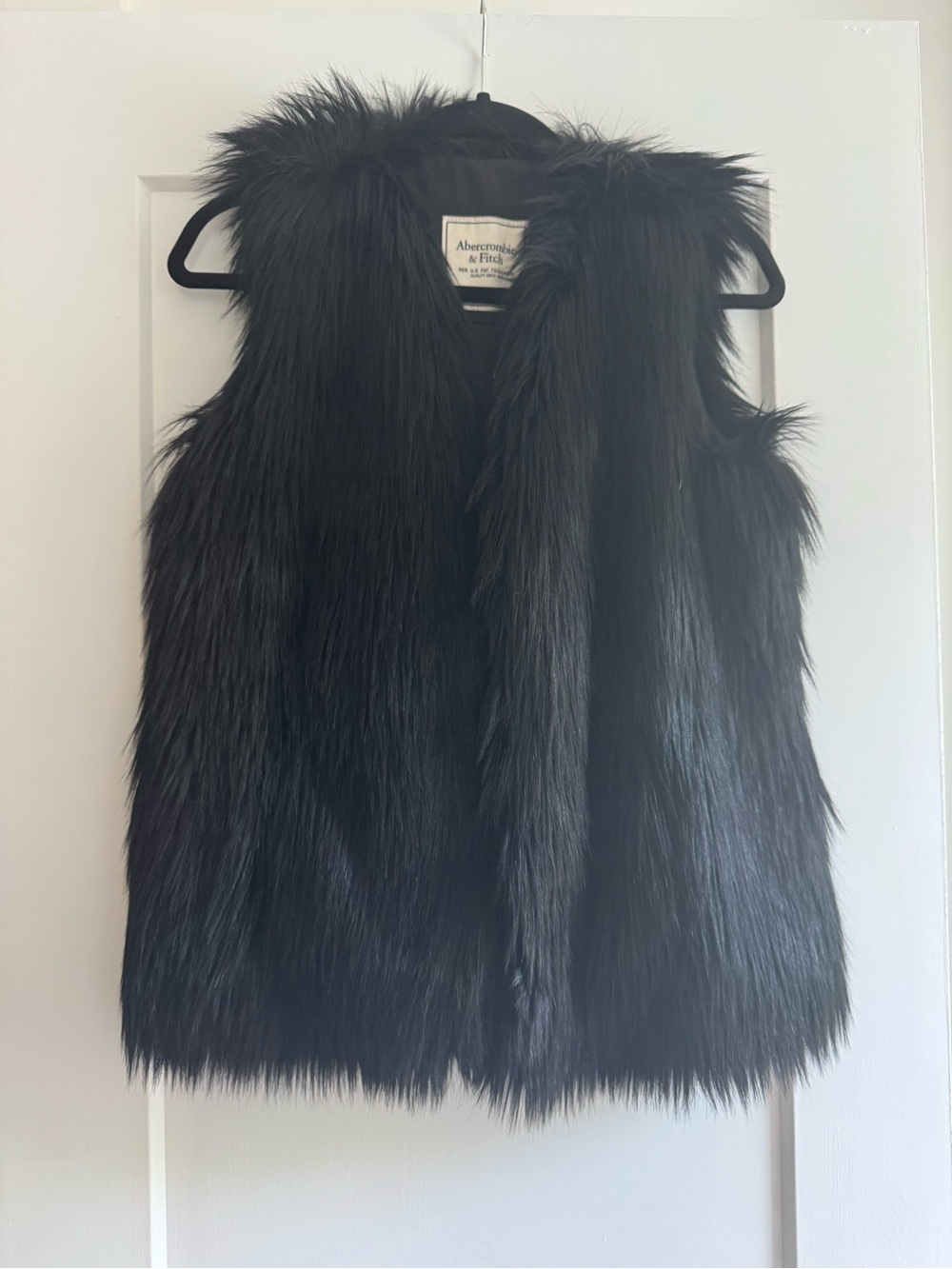 Abercrombie & Fitch Black Faux Fur Vest